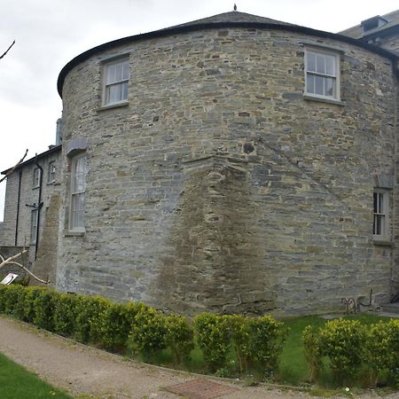 Villa Cardigan Castle Exterior foto